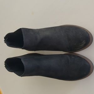 Esprit faux suede Chelsea boot, black, Size 8.5